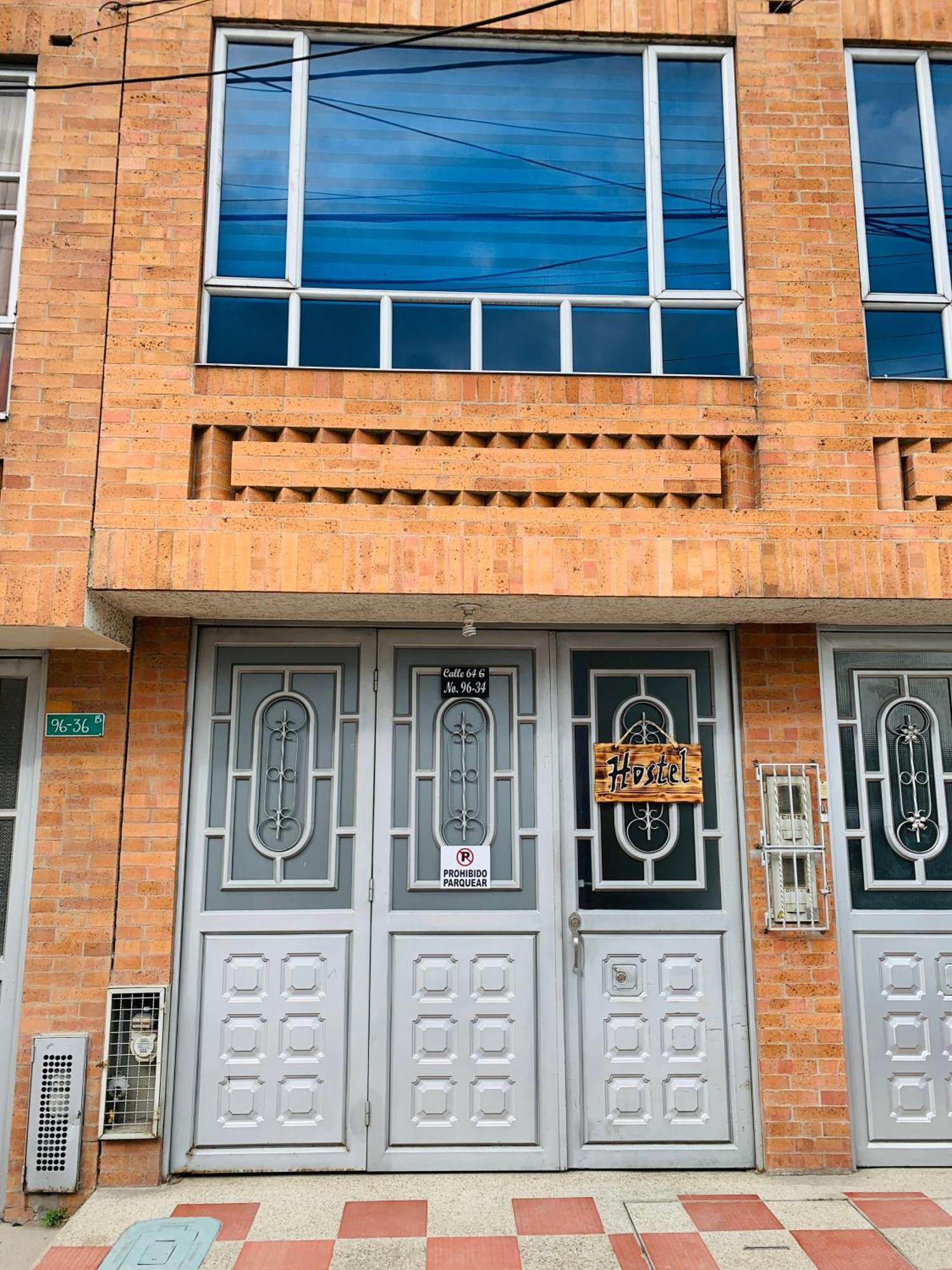 Отель Bogota Kings 300 Экстерьер фото